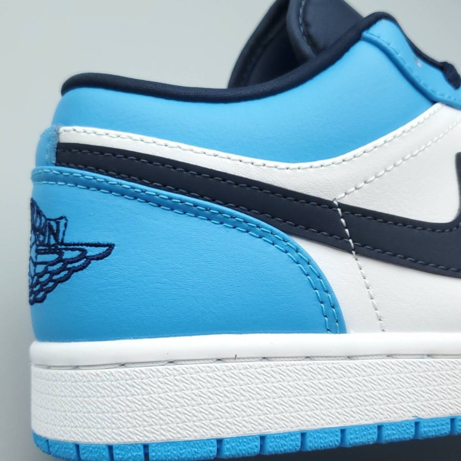 Air Jordan 1 Low