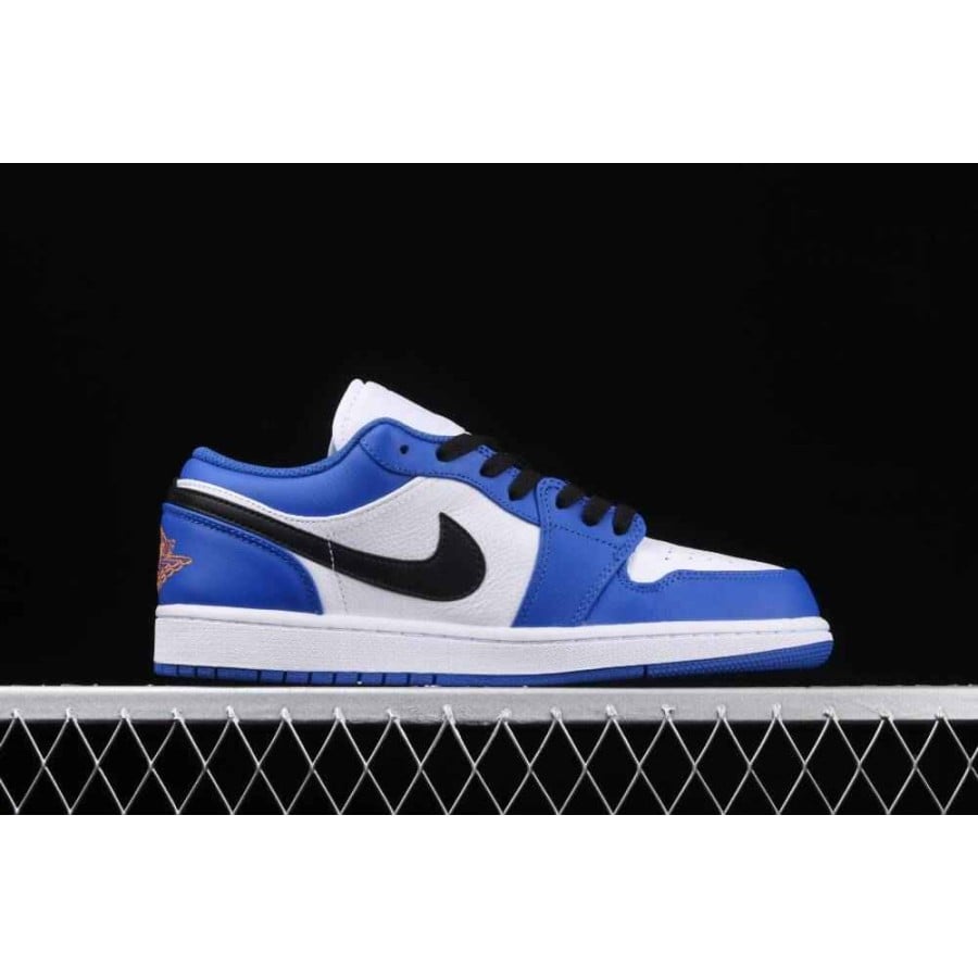 Air Jordan 1 Retro Low 