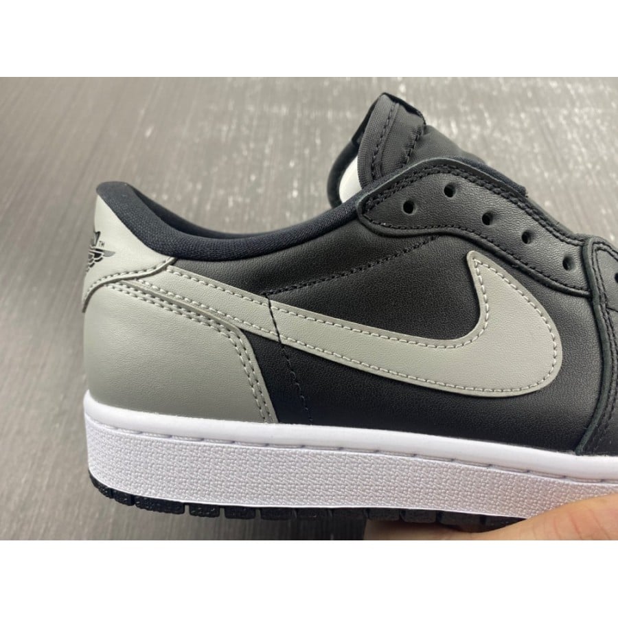 Air Jordan 1 Retro Low OG