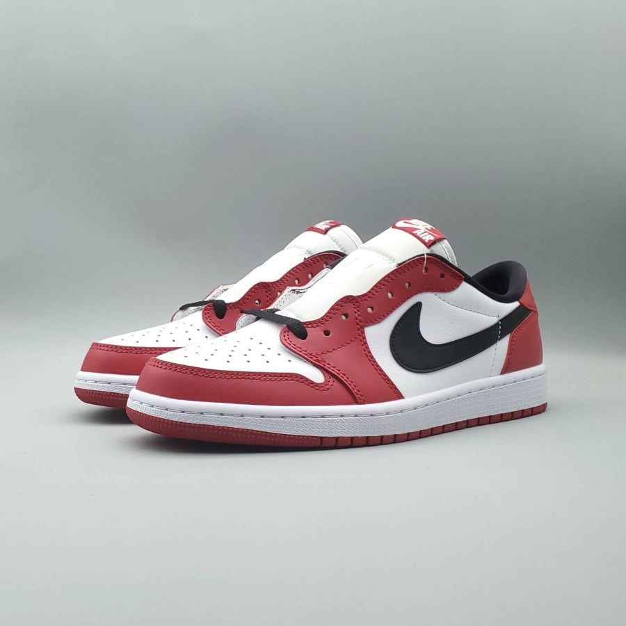 Air Jordan 1 Retro Low OG 