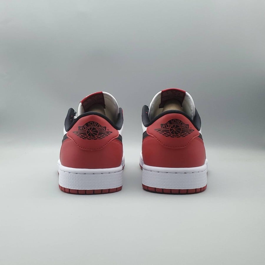 Air Jordan 1 Retro Low OG 