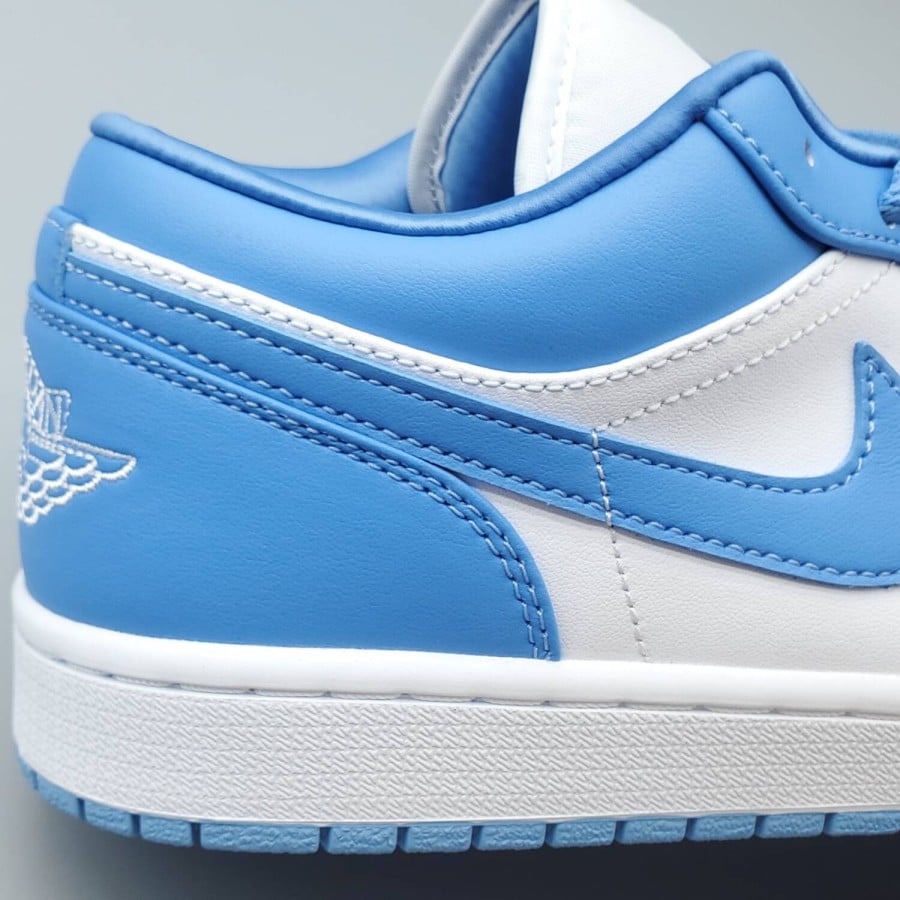 Wmns Air Jordan 1 Low 
