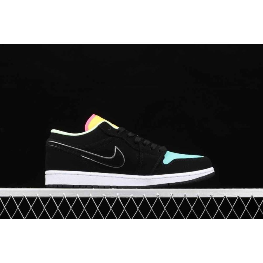 Air Jordan 1 Low SE 