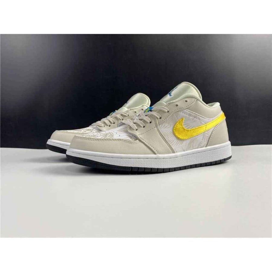 Air Jordan 1 Low 