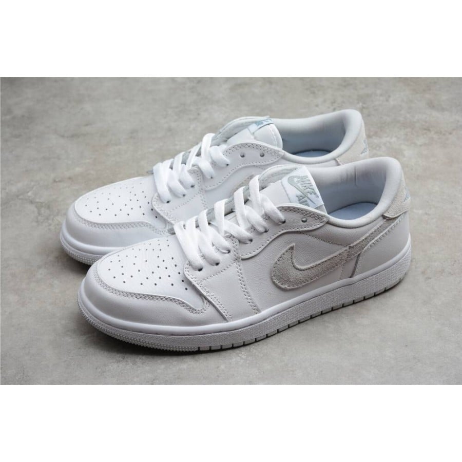Air Jordan 1 Retro Low OG 