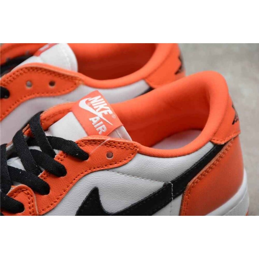 Air Jordan 1 Retro Low OG 