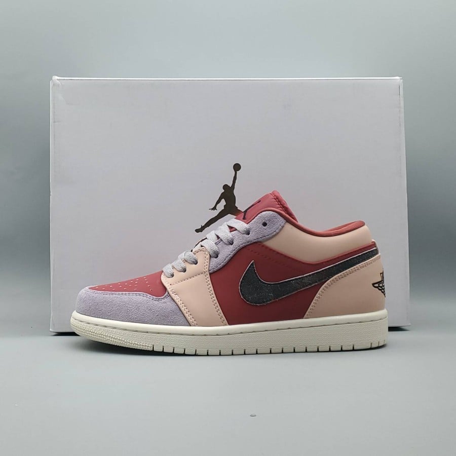 Wmns Air Jordan 1 Low