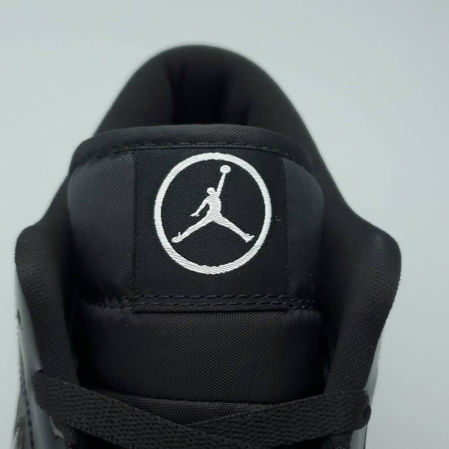 Air Jordan 1 Low 