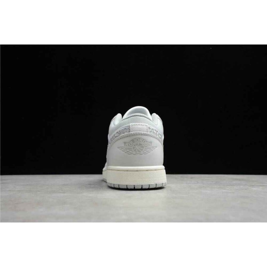 Air Jordan 1 Low Premium