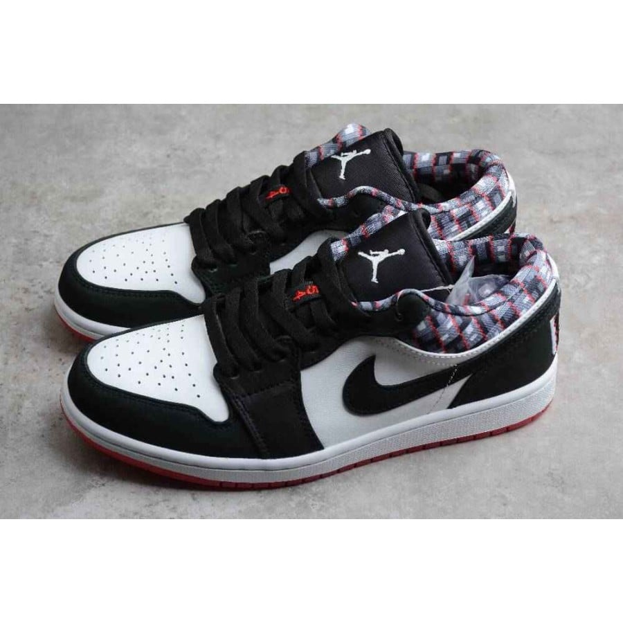 Air Jordan 1 Low 