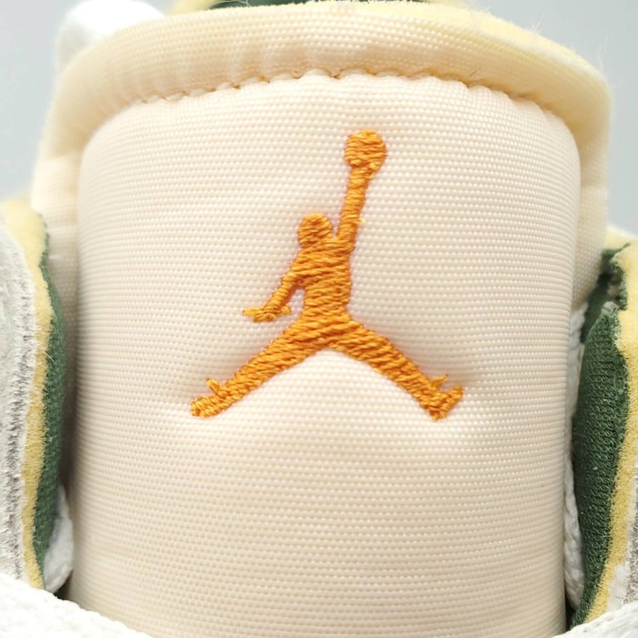 Air Jordan 1 Low SE Craft 