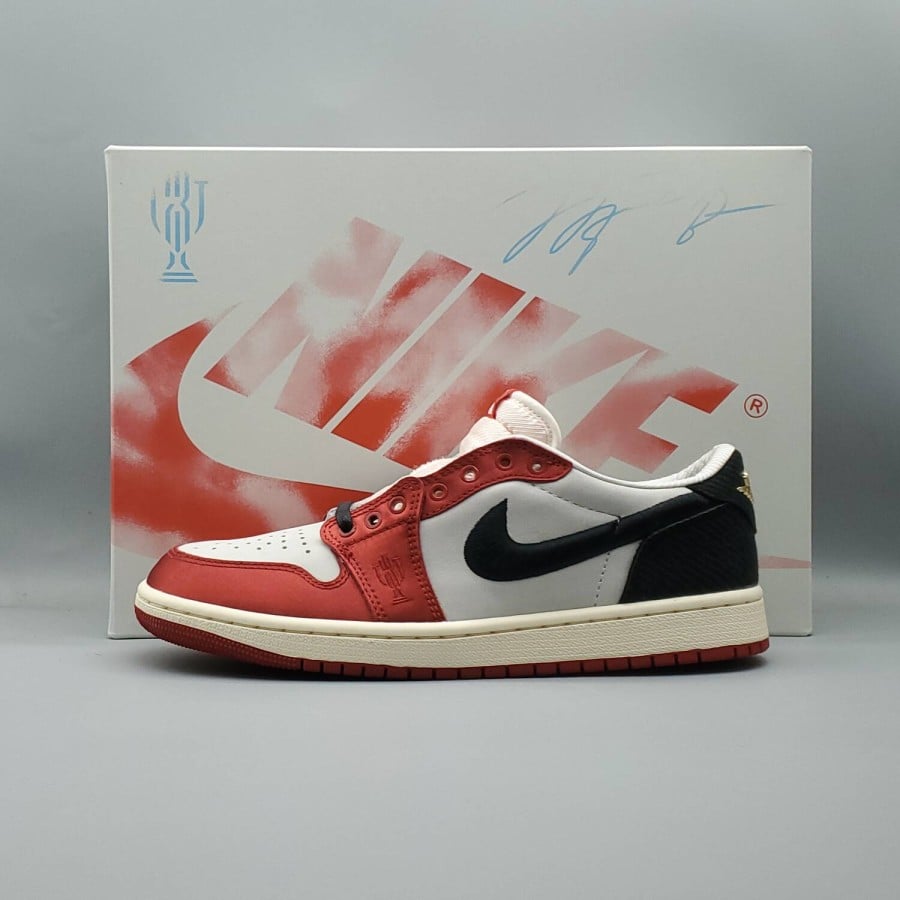 Trophy Room x Air Jordan 1 Retro Low OG SP 