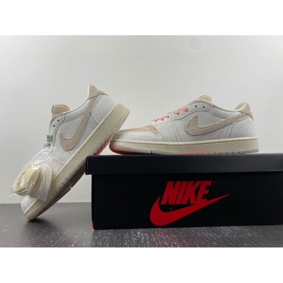 Chris Paul x Air Jordan 1 Retro Low OG 