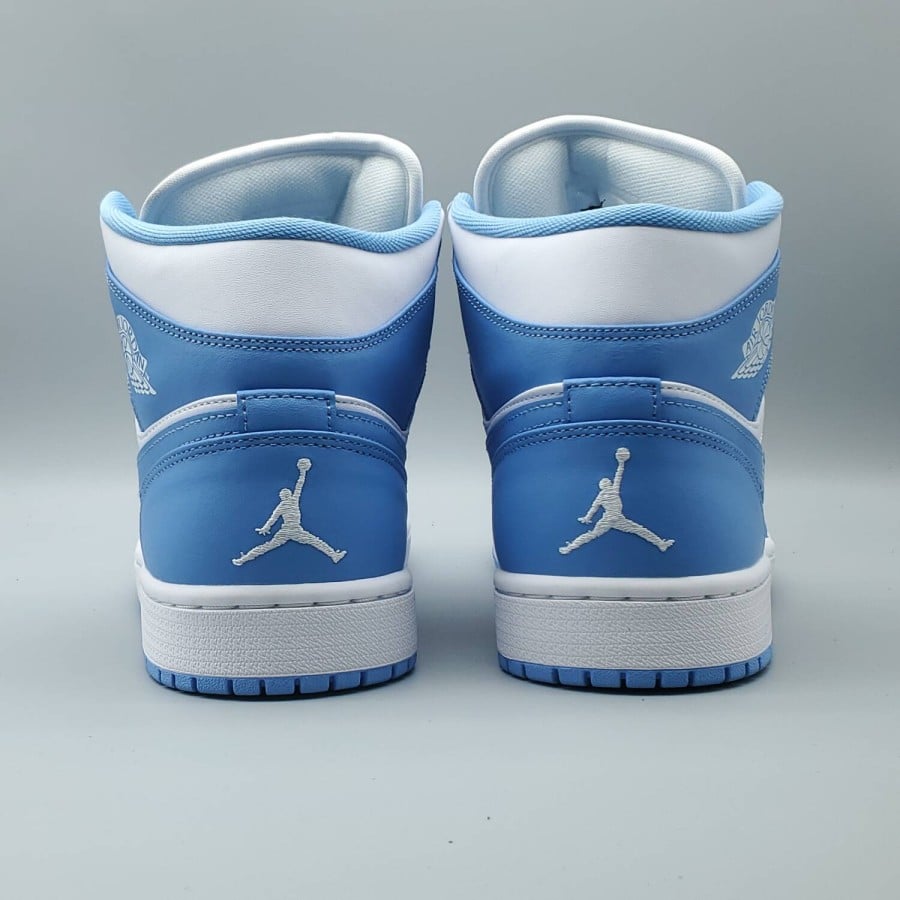 Air Jordan 1 Mid