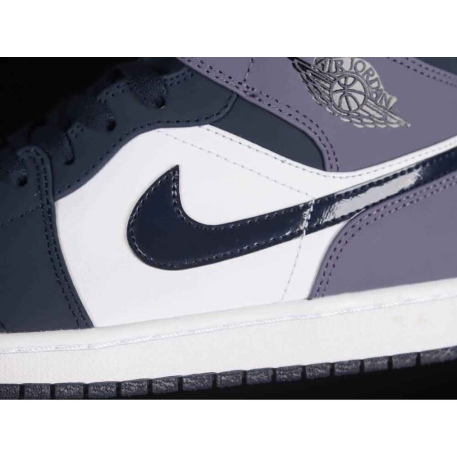 Air Jordan 1 Mid 