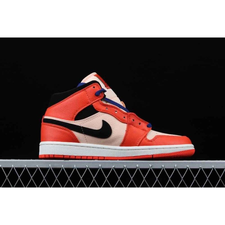 Air Jordan 1 Retro Mid SE 