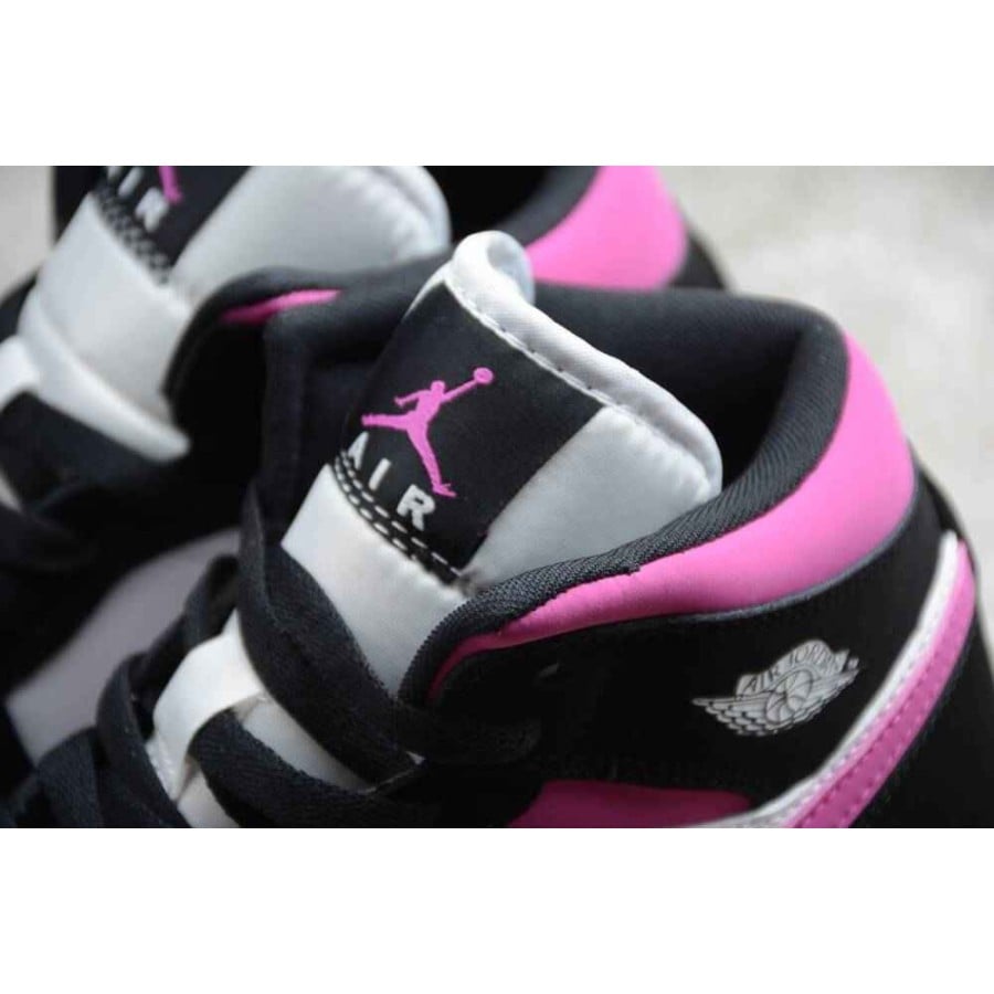 Wmns Air Jordan 1 Mid 