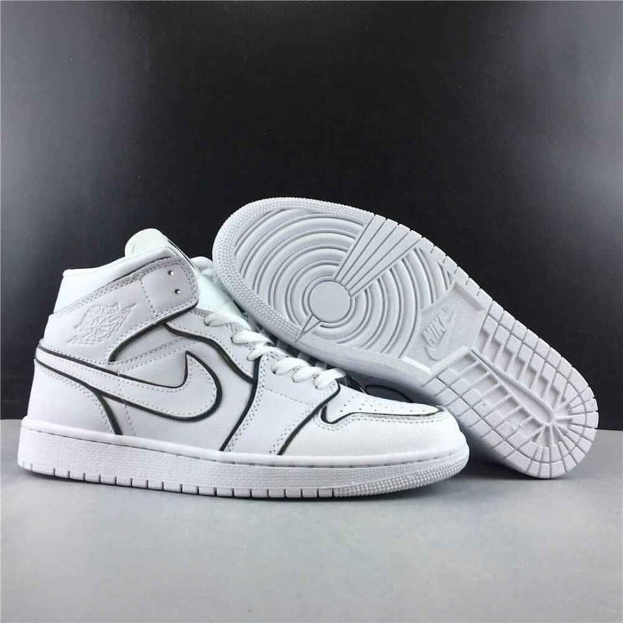Wmns Air Jordan 1 Mid SE