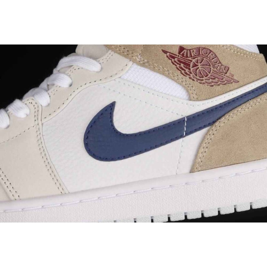 Air Jordan 1 Mid 