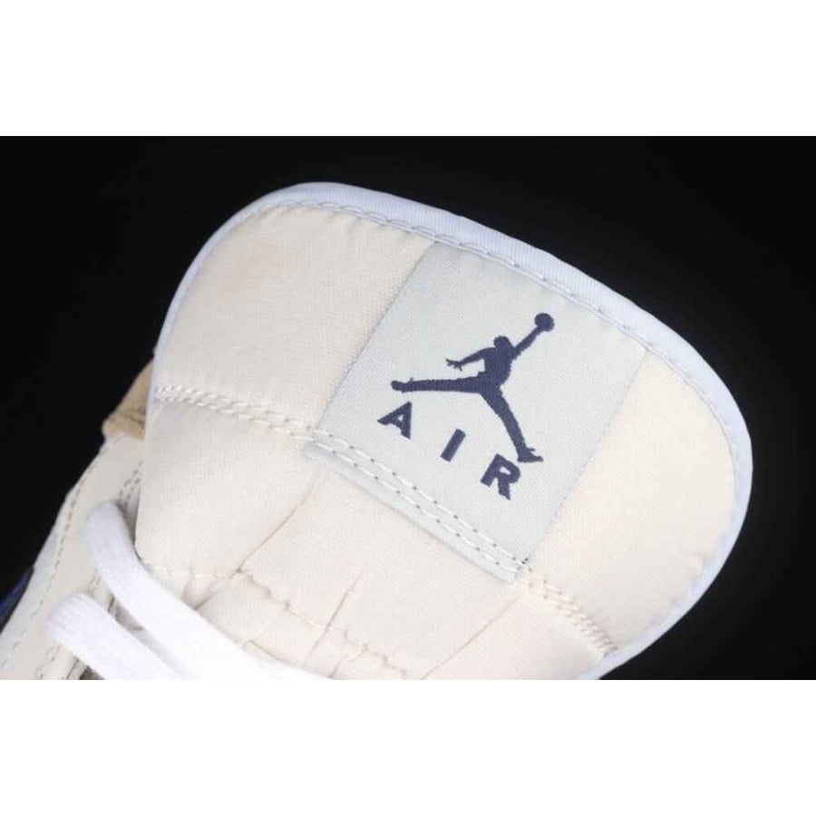 Air Jordan 1 Mid 
