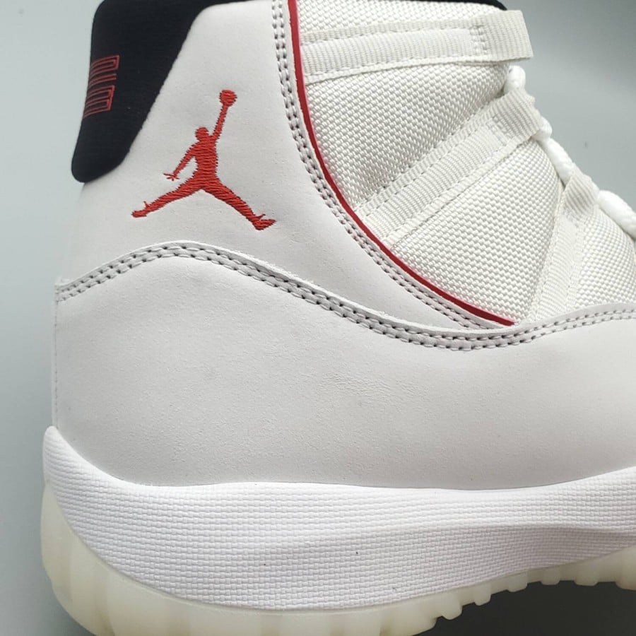 Air Jordan 11 Retro 