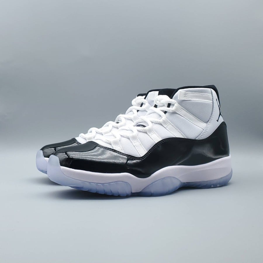 Air Jordan 11 Retro