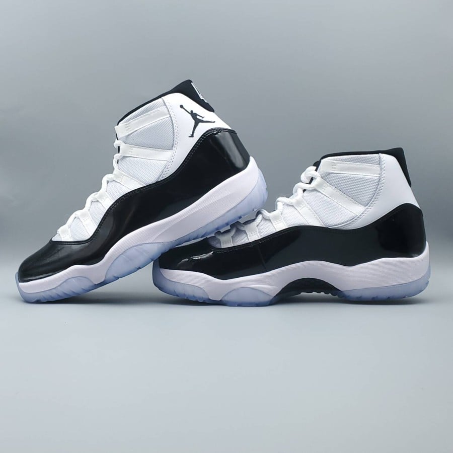 Air Jordan 11 Retro