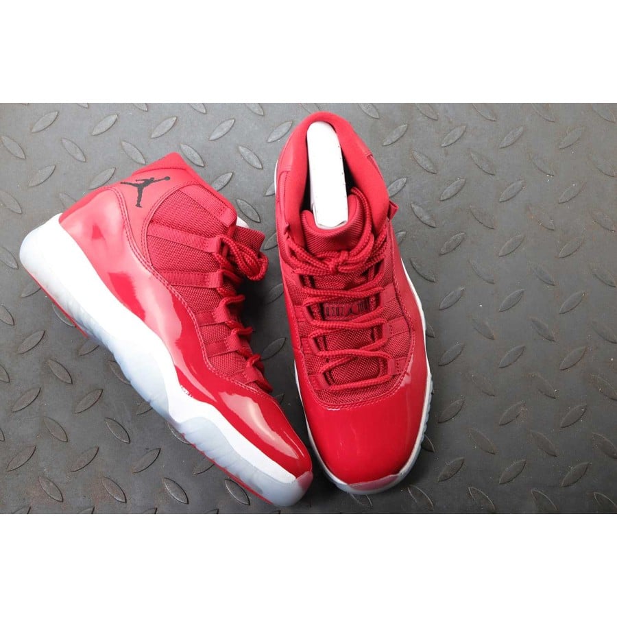 Air Jordan 11 Retro
