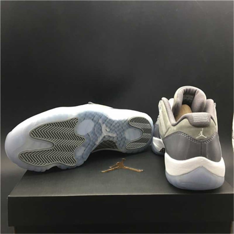 Air Jordan 11 Retro Low 