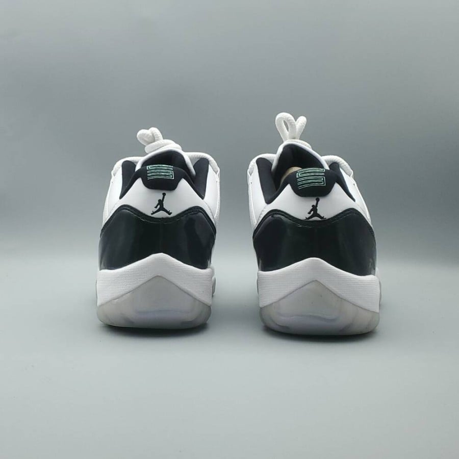 Air Jordan 11 Retro Low 