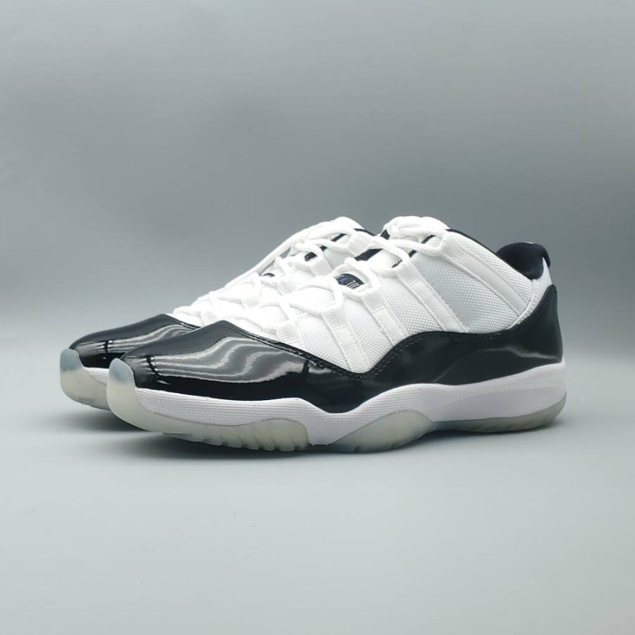 Air Jordan 11 Retro Low 