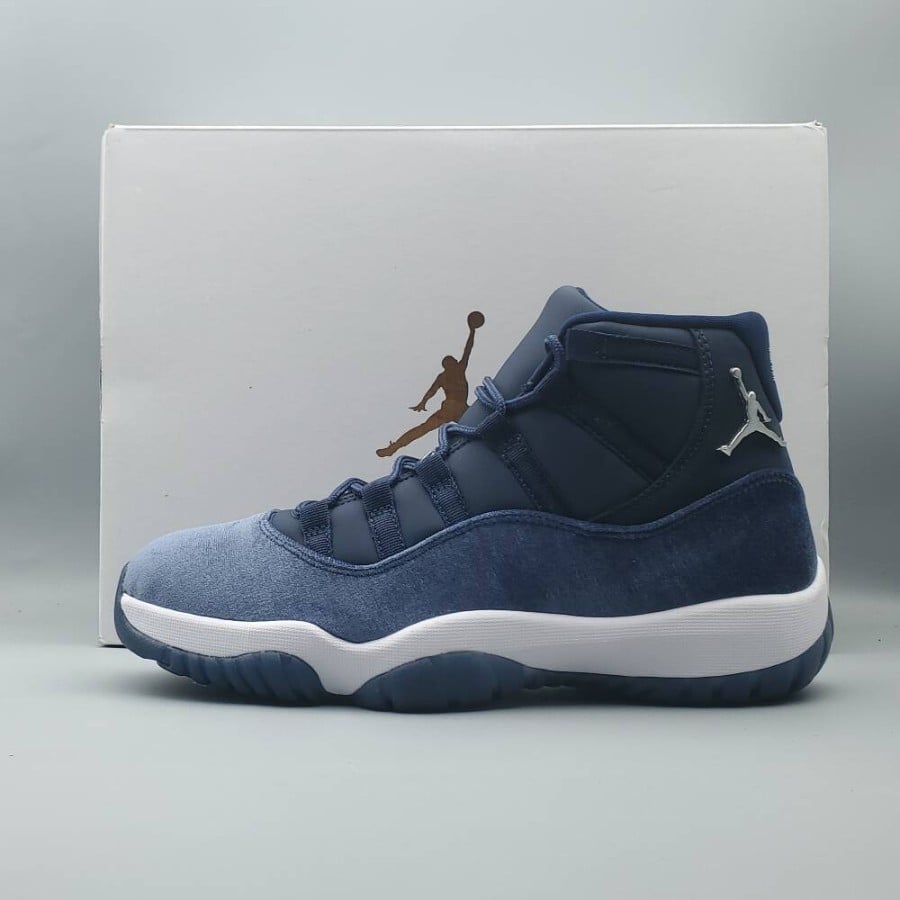 Wmns Air Jordan 11 Retro 