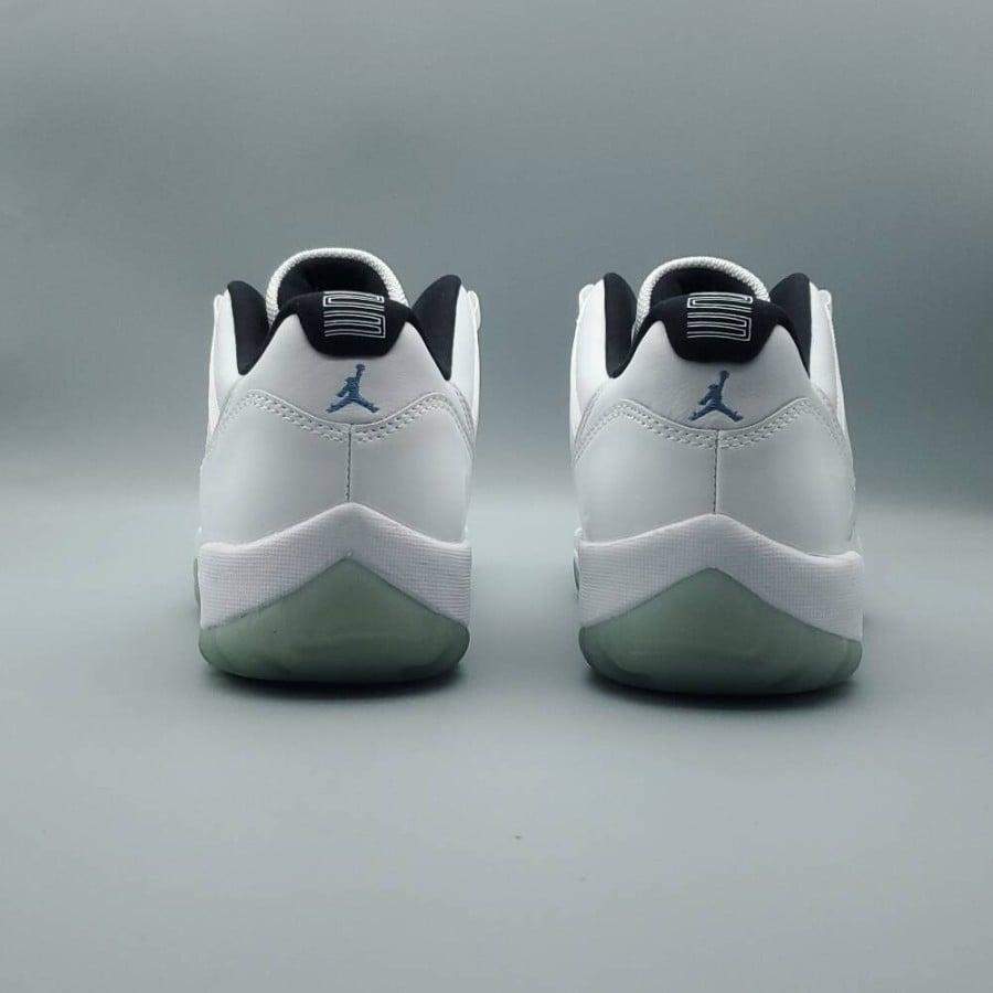 Air Jordan 11 Retro Low 