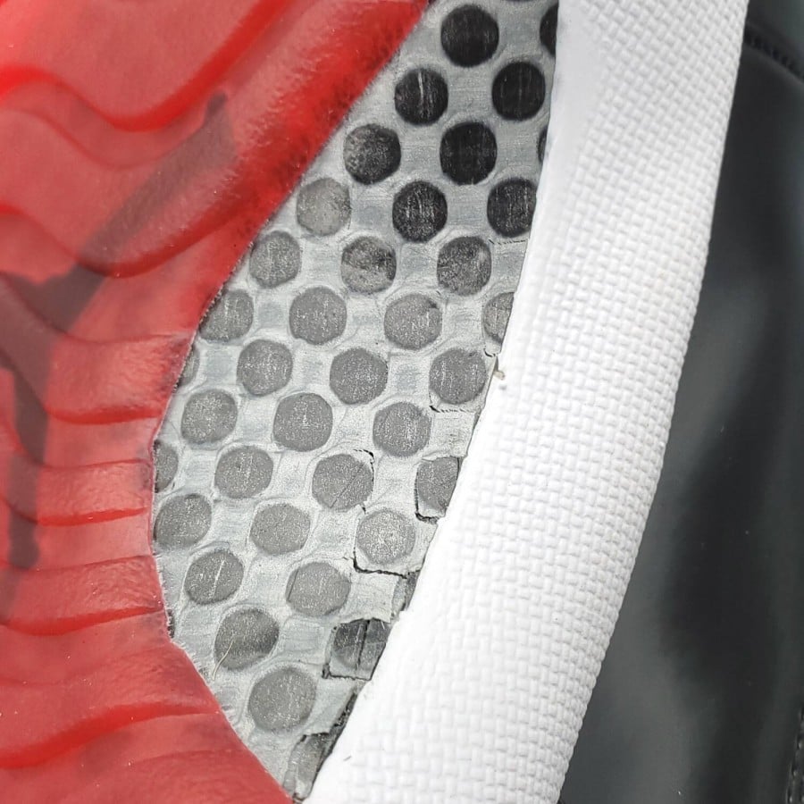 Air Jordan 11 Retro Low 