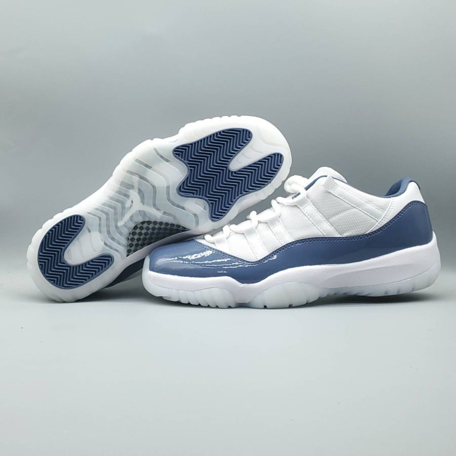 Air Jordan 11 Retro Low 