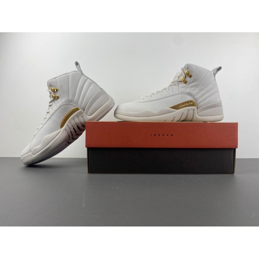 Wmns Air Jordan 12 Retro 