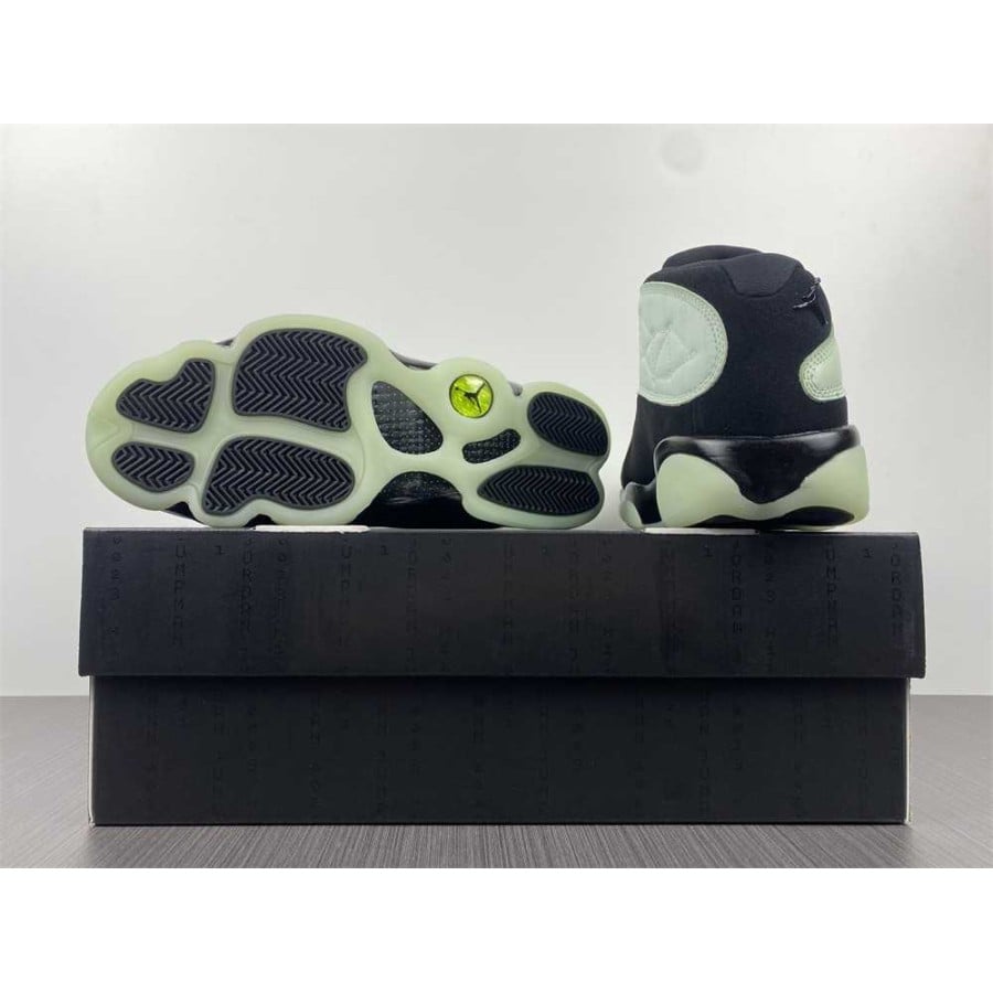 Air Jordan 13 Retro Low 