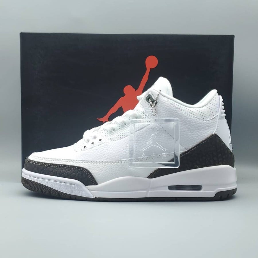 Air Jordan 3 Retro