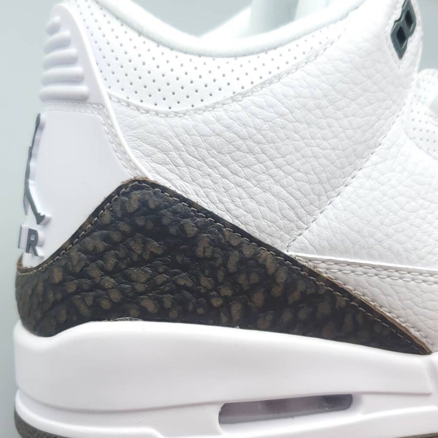 Air Jordan 3 Retro