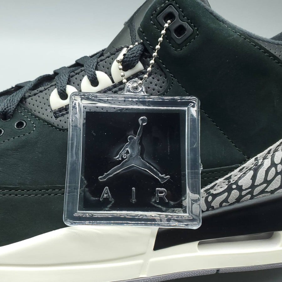 Wmns Air Jordan 3 Retro 