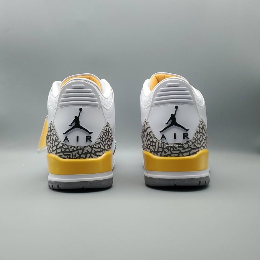 Wmns Air Jordan 3 Retro 