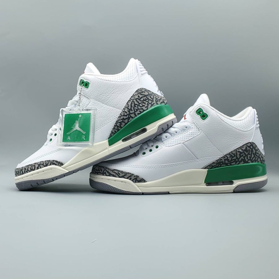 Wmns Air Jordan 3 Retro 