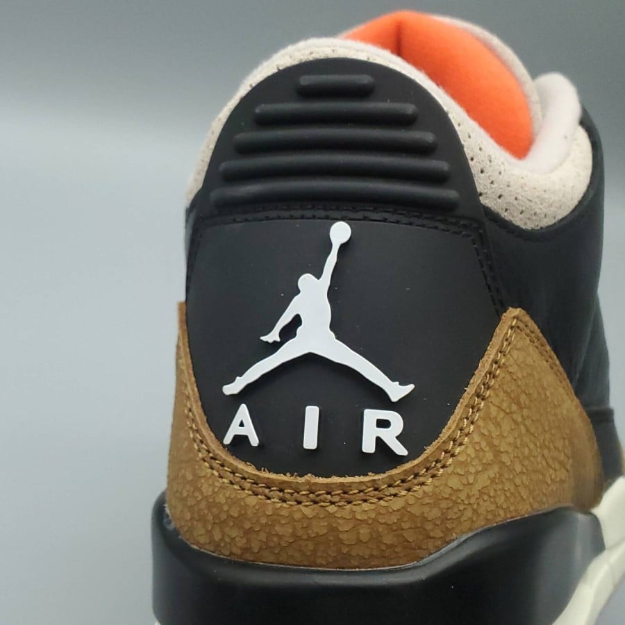 Air Jordan 3 Retro