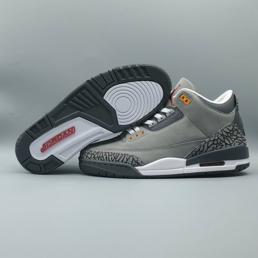 Air Jordan 3 Retro 