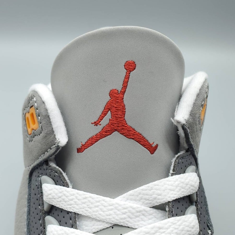 Air Jordan 3 Retro 