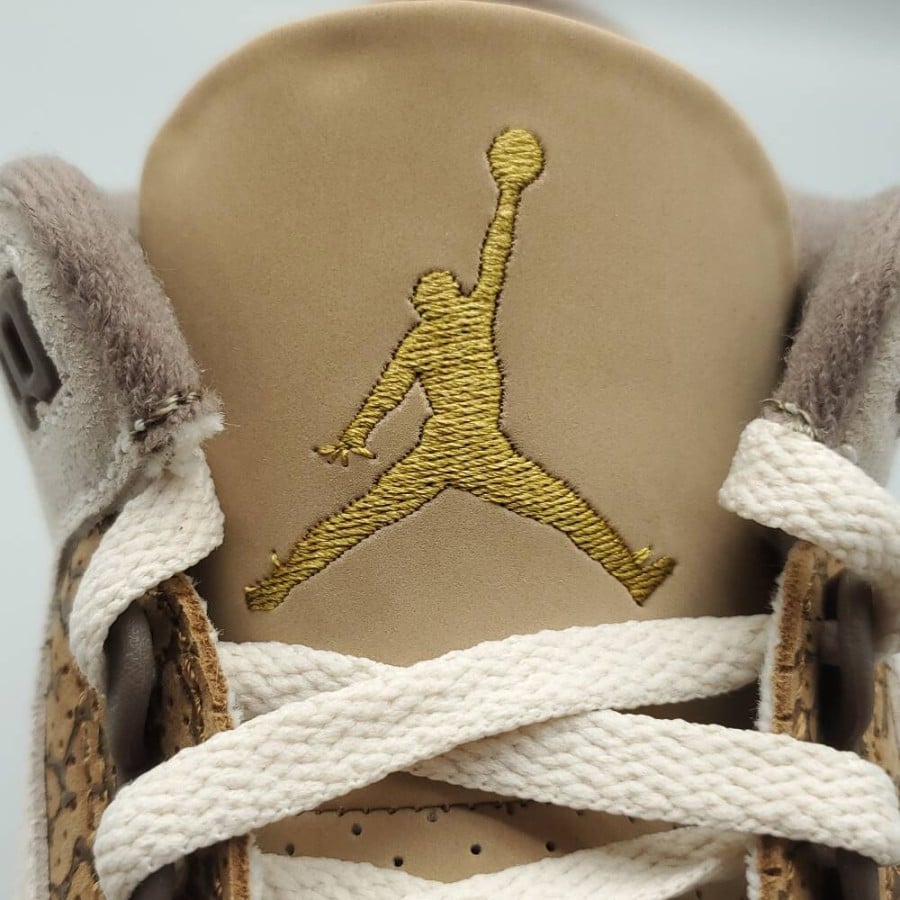 Air Jordan 3 Retro