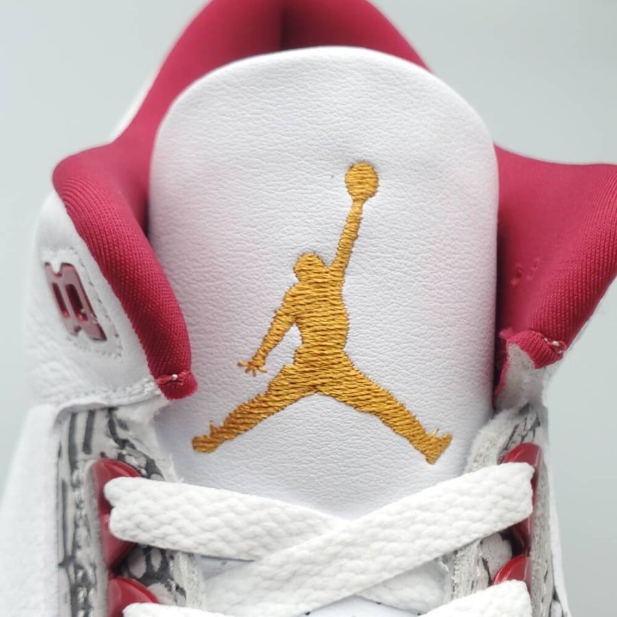 Air Jordan 3 Retro