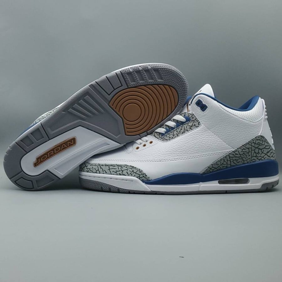 Air Jordan 3 Retro