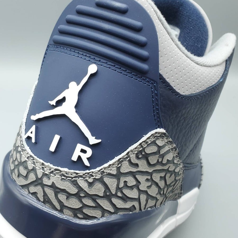 Air Jordan 3 Retro 