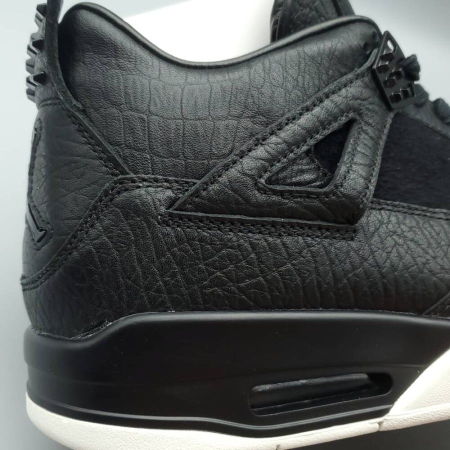 Air Jordan 4 Retro PRM 